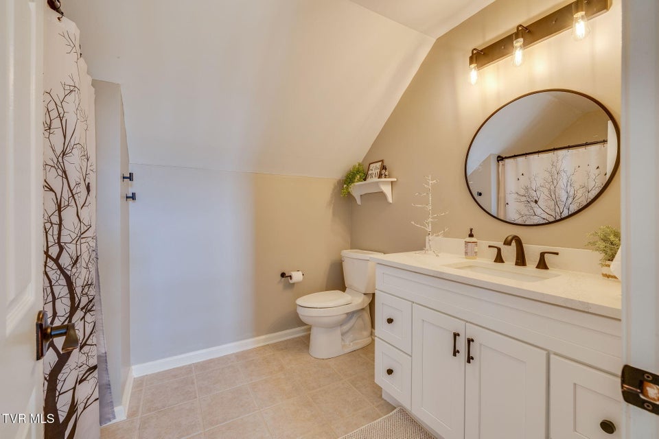 Photo #45: 367 Isley Drive