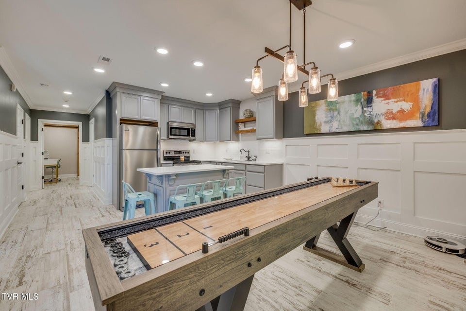 Photo #54: 367 Isley Drive