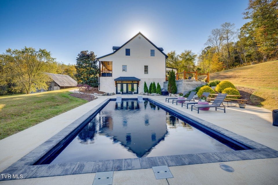 Photo #65: 367 Isley Drive