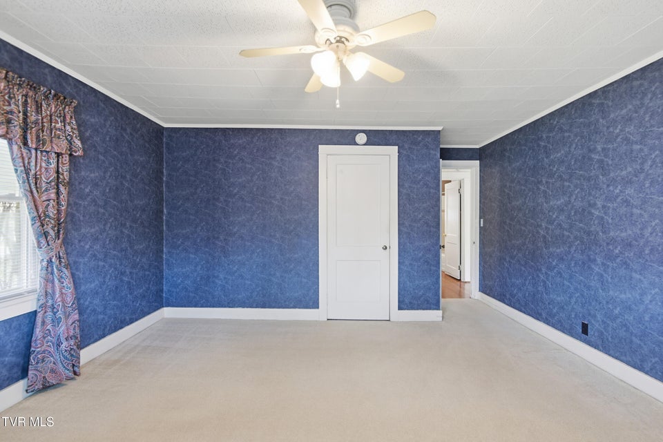 Photo #14: 328 Lincoln Avenue