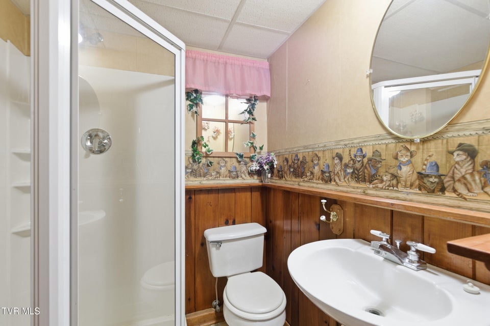 Photo #20: 328 Lincoln Avenue