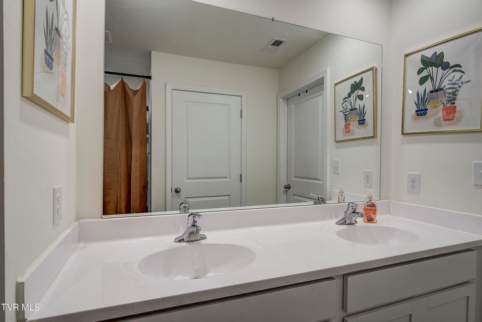 Photo #24: 567 Cox Hollow Road