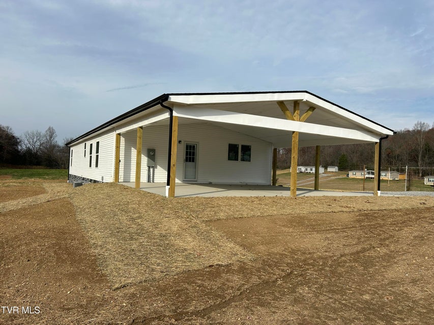 Photo #38: 635 McDonald Road