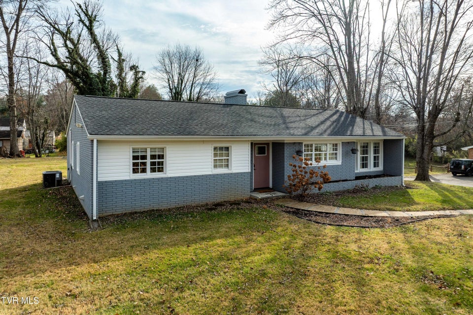 Photo #2: 1000 Althea Street