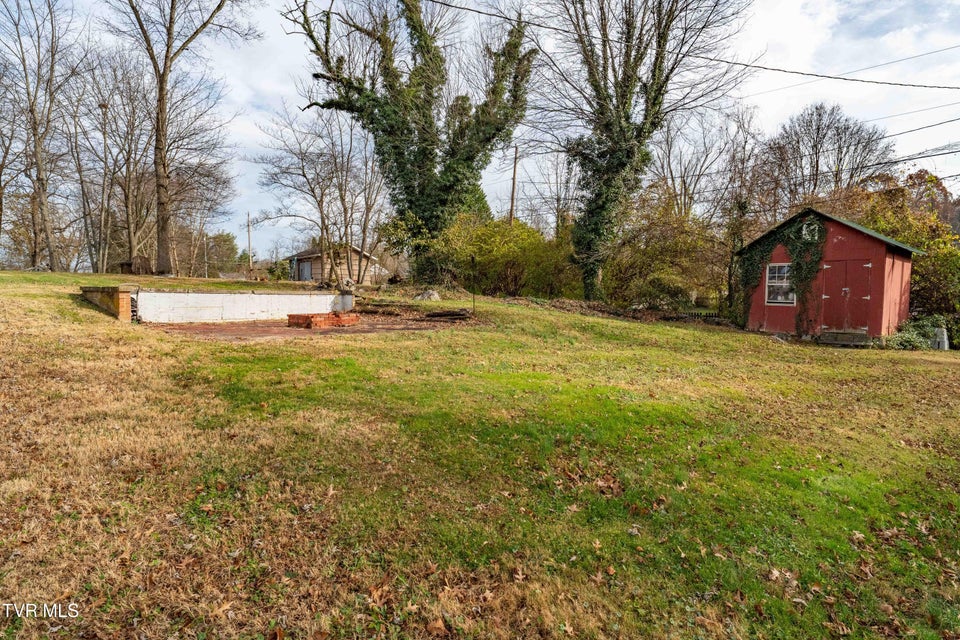 Photo #14: 1000 Althea Street