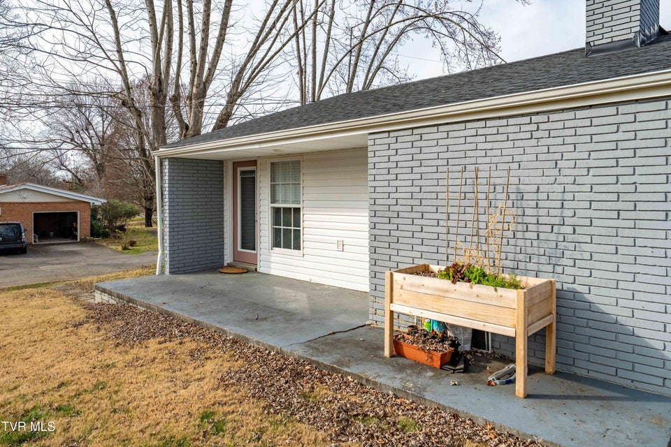 Photo #10: 1000 Althea Street