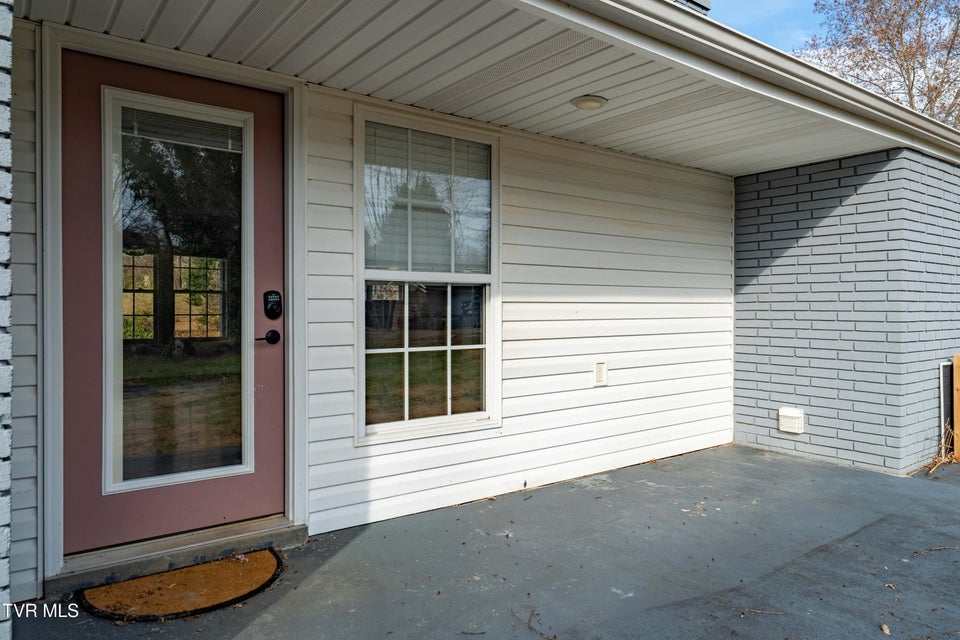 Photo #11: 1000 Althea Street