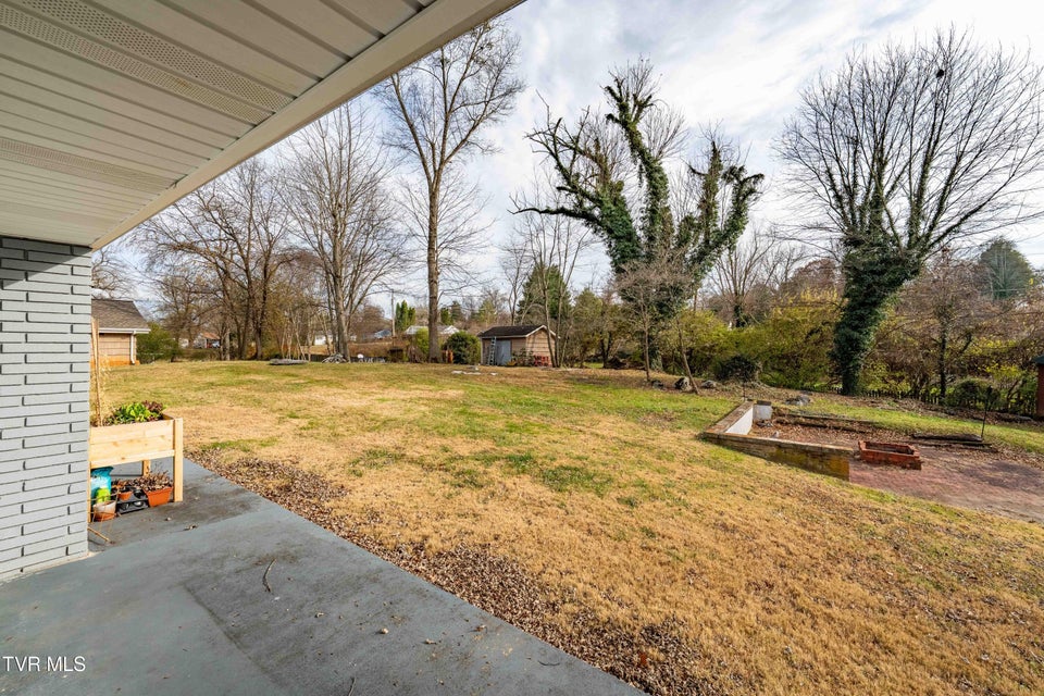 Photo #17: 1000 Althea Street