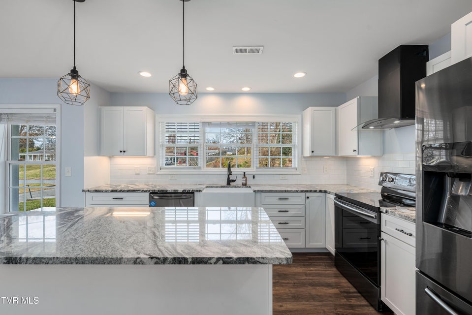 Photo #30: 1000 Althea Street