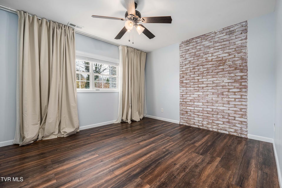 Photo #34: 1000 Althea Street