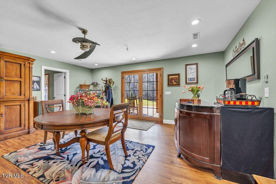 Photo #50: 625 Heaton Creek Road