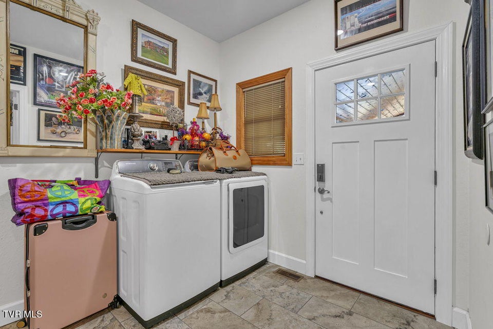 Photo #18: 625 Heaton Creek Road