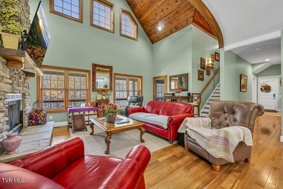 Photo #21: 625 Heaton Creek Road