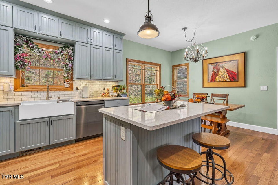 Photo #25: 625 Heaton Creek Road