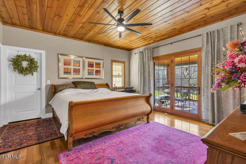 Photo #29: 625 Heaton Creek Road