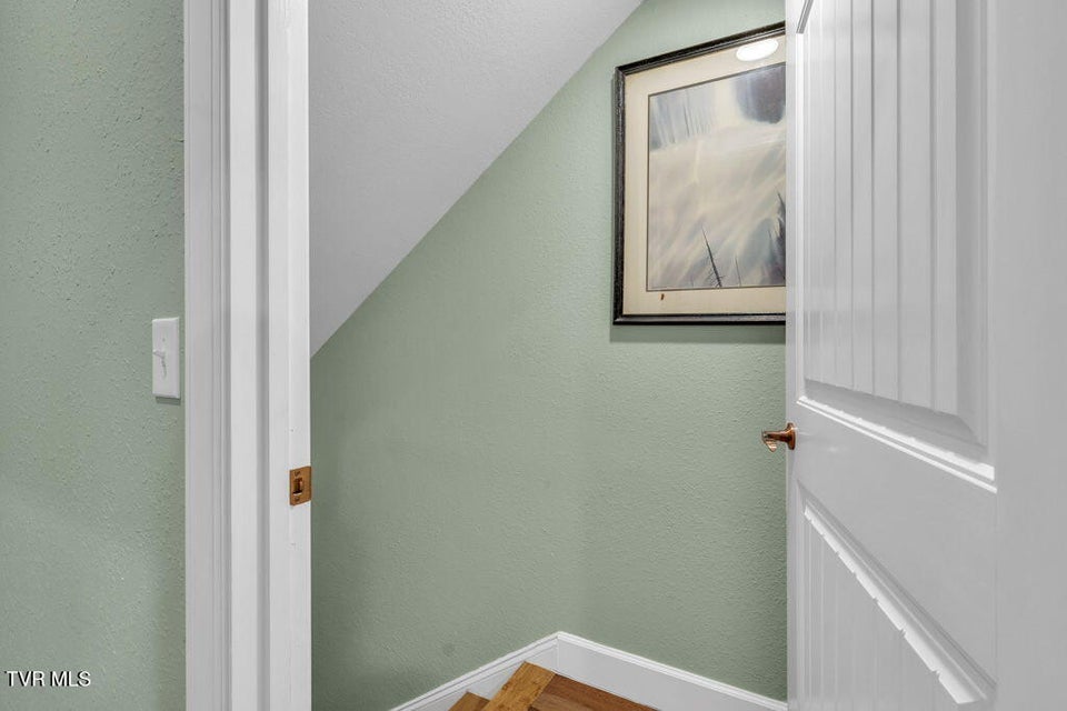 Photo #40: 625 Heaton Creek Road