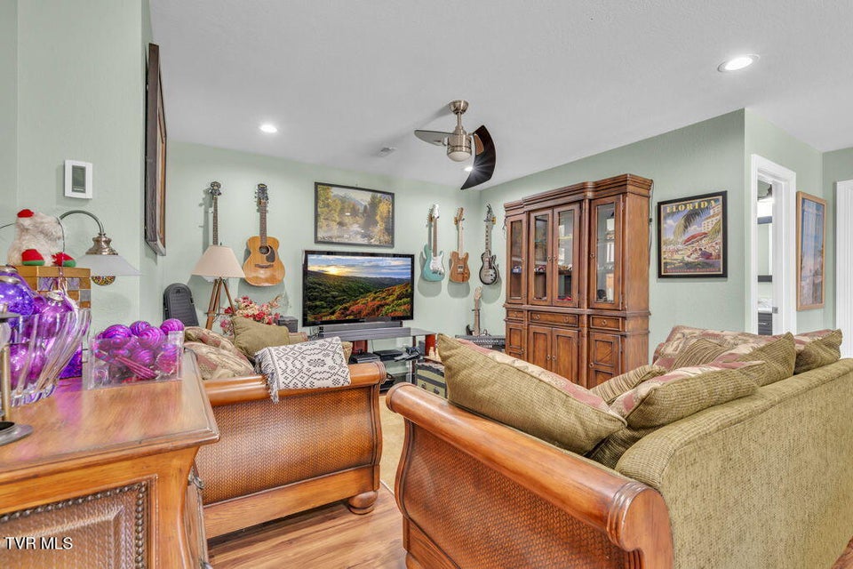 Photo #45: 625 Heaton Creek Road