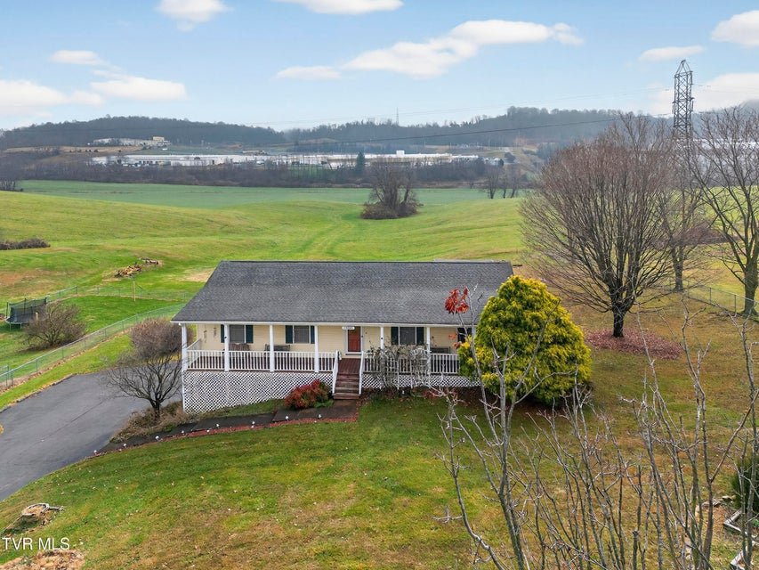 Photo #5: 15002 Peaceful Valley Road Road