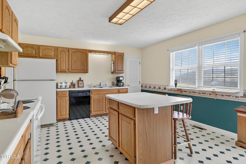 Photo #16: 15002 Peaceful Valley Road Road