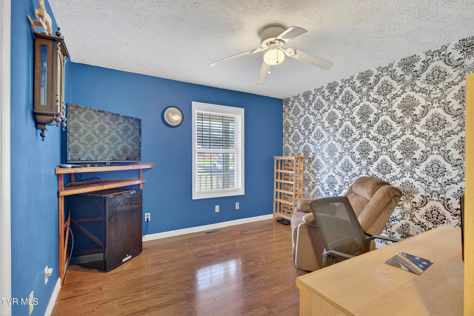 Photo #25: 15002 Peaceful Valley Road Road