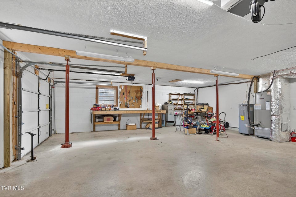 Photo #29: 15002 Peaceful Valley Road Road