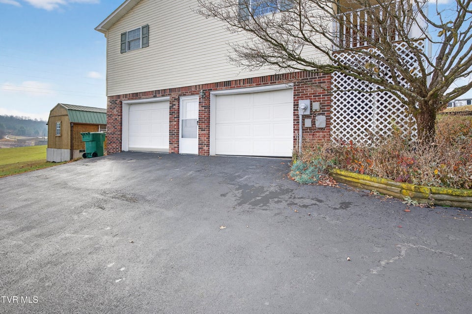 Photo #34: 15002 Peaceful Valley Road Road