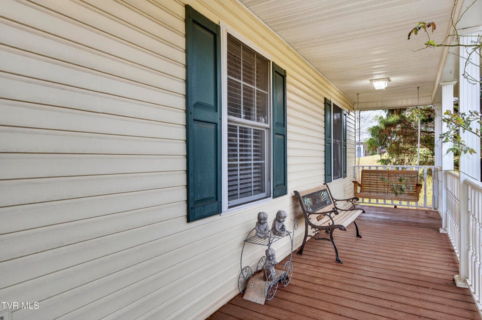 Photo #8: 15002 Peaceful Valley Road Road