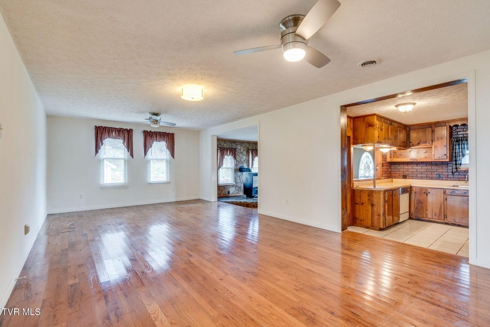 Photo #9: 4833 Mabe Stanleytown Rd. 