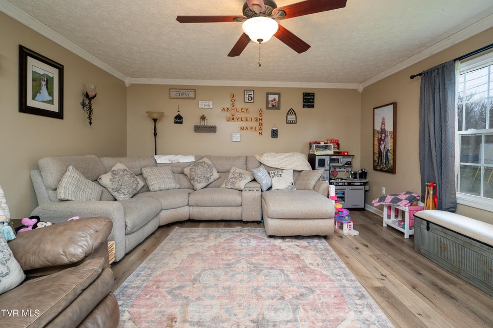 Photo #4: 166 Heritage Drive