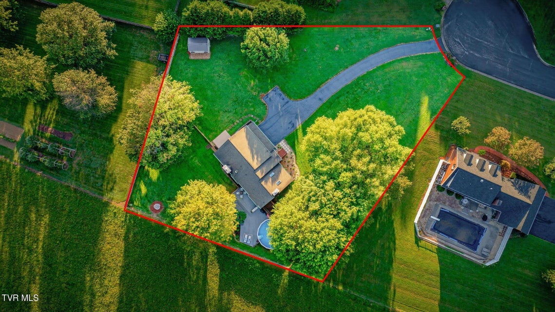 Photo #65: 609 Live Oak Court