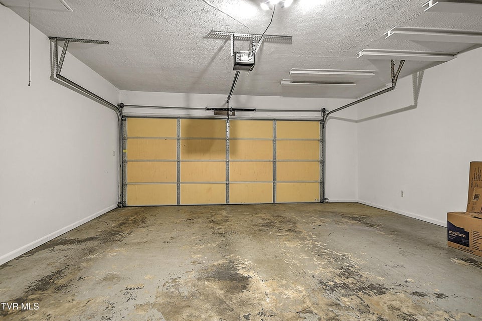 Photo #39: 220 Eastwood Drive