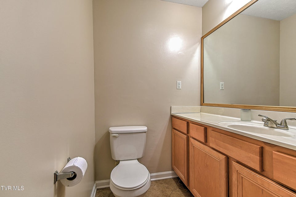 Photo #20: 220 Eastwood Drive