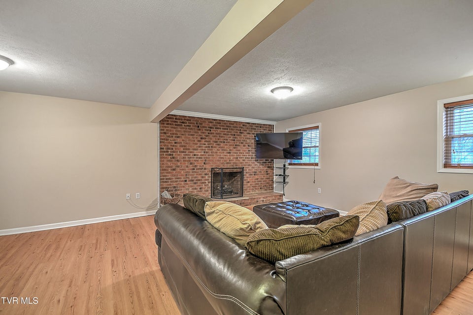 Photo #27: 220 Eastwood Drive