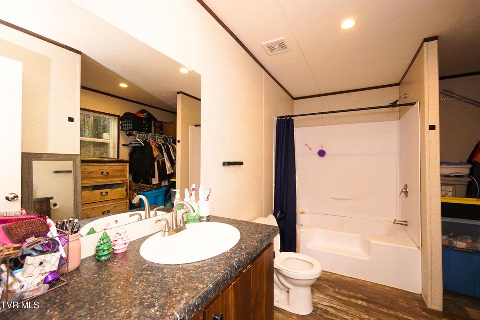 Photo #7: 6345 Highway 69 South 