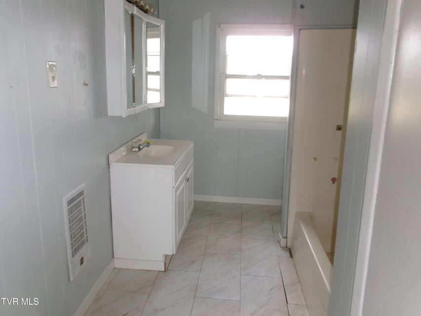 Photo #8: 856 Hickory Cove Road