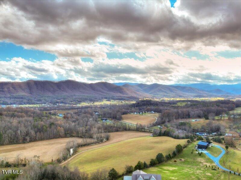 Photo #15: 680 Mayberry Road