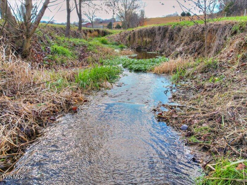 Photo #8: 680 Mayberry Road