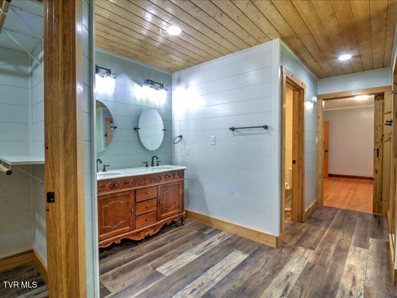 Photo #38: 680 Mayberry Road