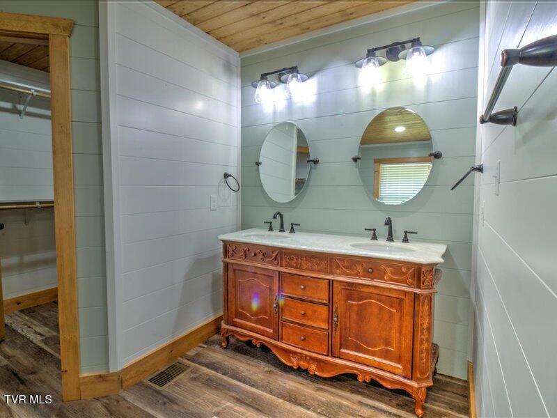 Photo #39: 680 Mayberry Road