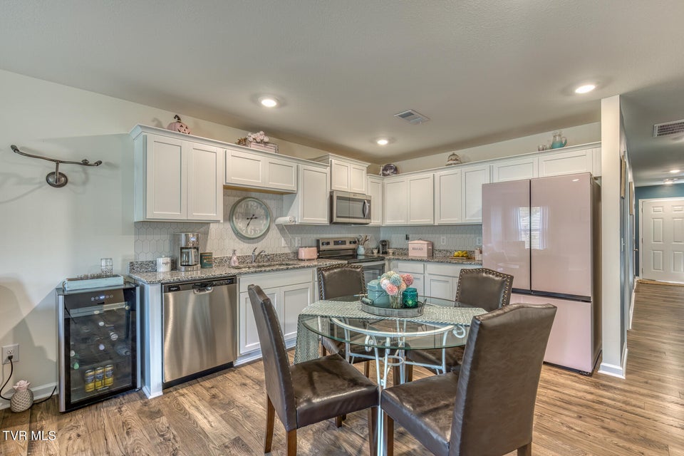 Photo #13: 1123 Clearwater Lane