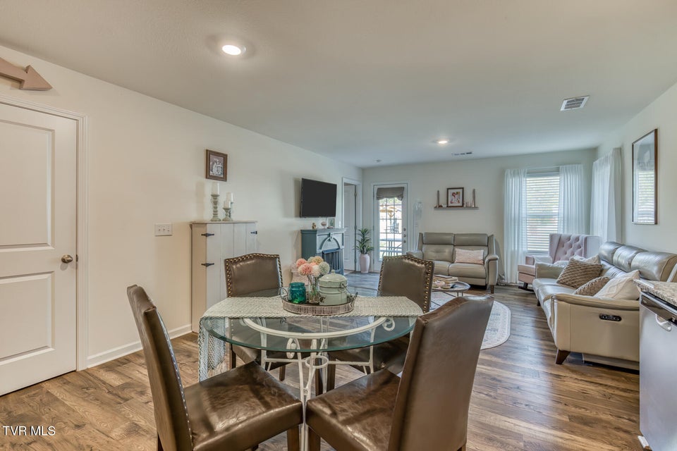 Photo #17: 1123 Clearwater Lane