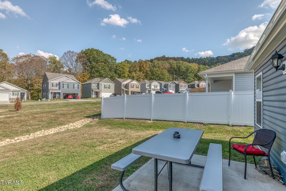 Photo #31: 1123 Clearwater Lane