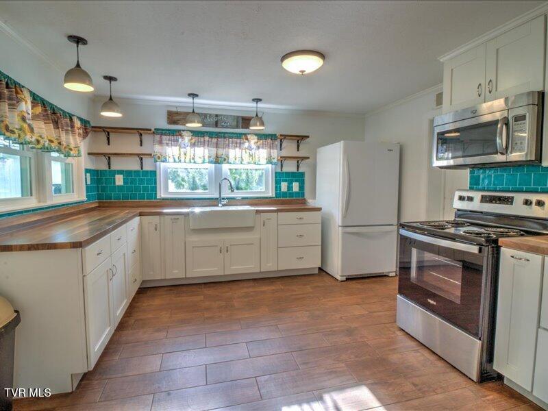 Photo #44: 680 Mayberry Road