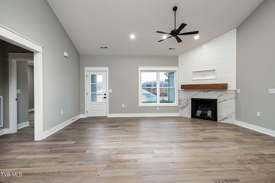 Photo #13: 302 Ruby Rose Ridge