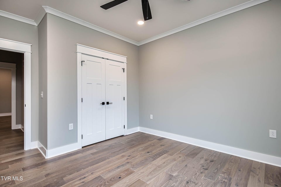 Photo #18: 302 Ruby Rose Ridge