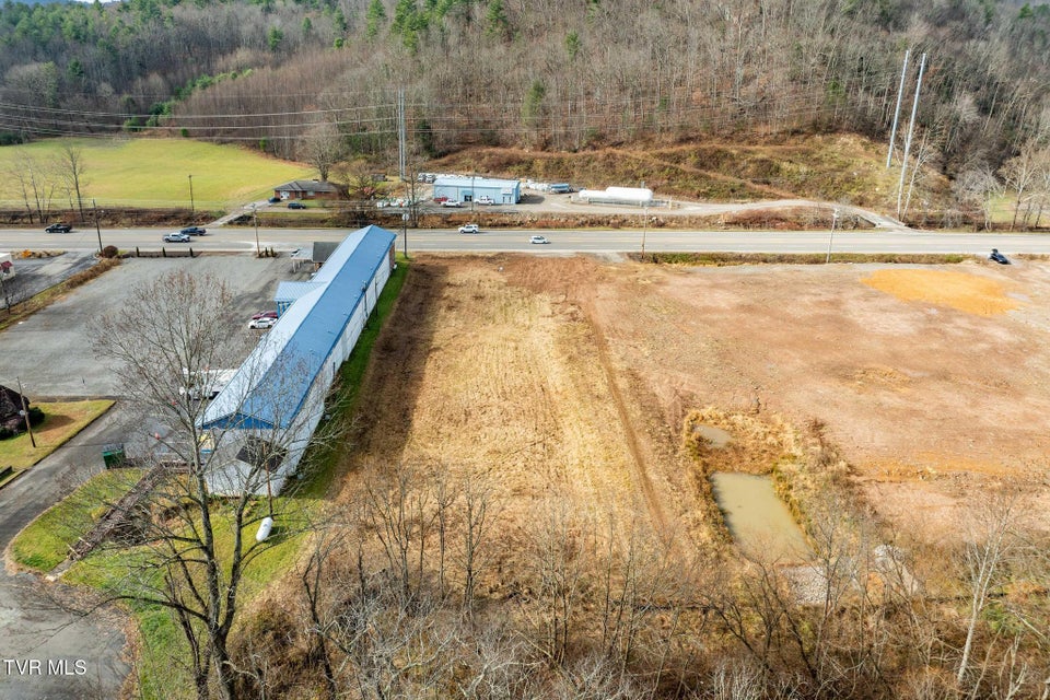 Photo #16: 21 Shady Street