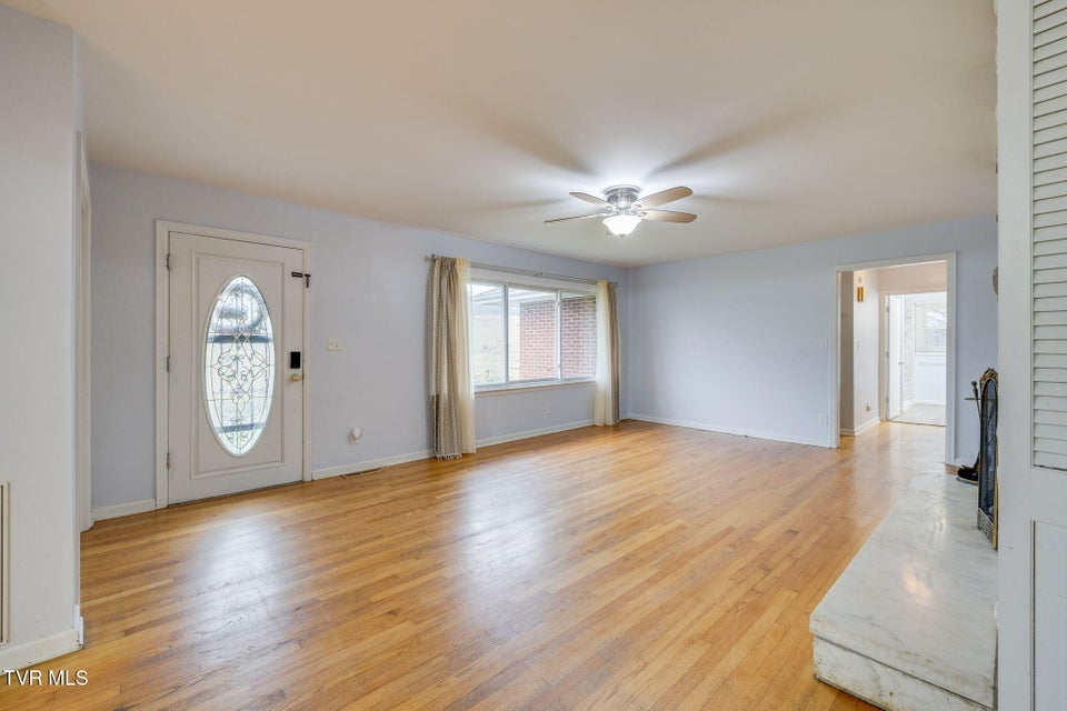 Photo #6: 1722 Pressmens Home Road