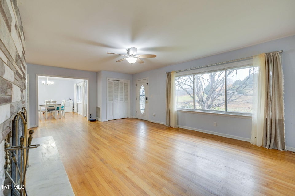 Photo #7: 1722 Pressmens Home Road