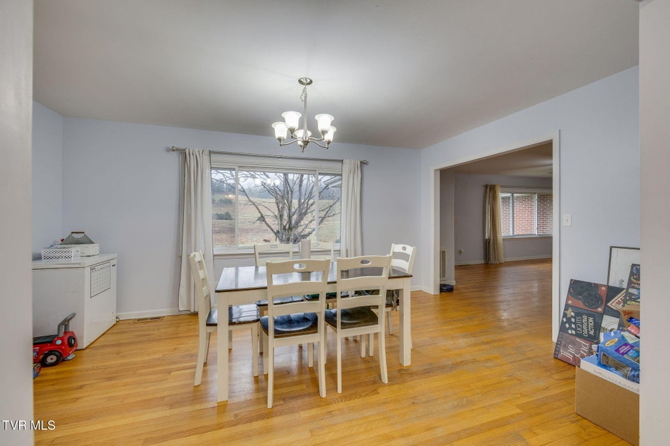 Photo #16: 1722 Pressmens Home Road