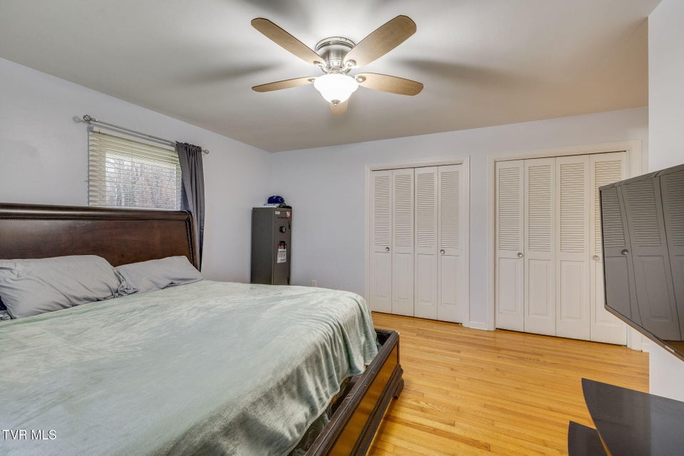 Photo #20: 1722 Pressmens Home Road